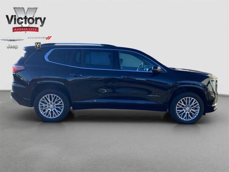 2025 GMC Acadia Denali