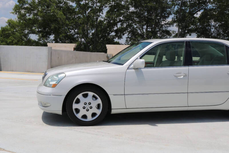 2001 Lexus LS 430