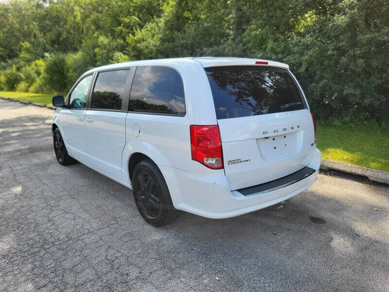 2018 Dodge Grand Caravan SE