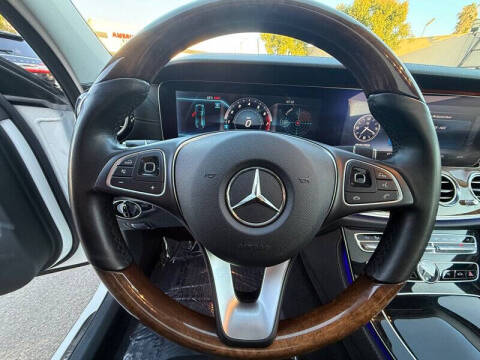 2018 Mercedes-Benz E-Class E 300
