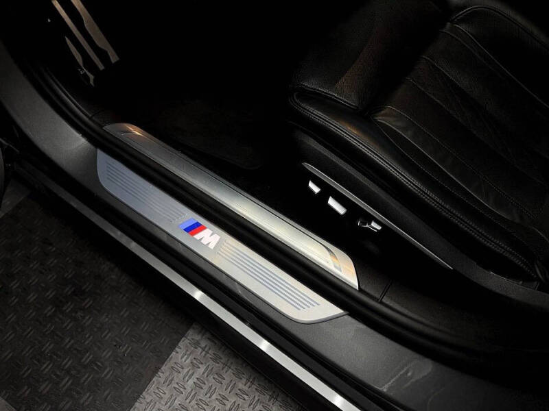 2017 BMW 7 Series 750i