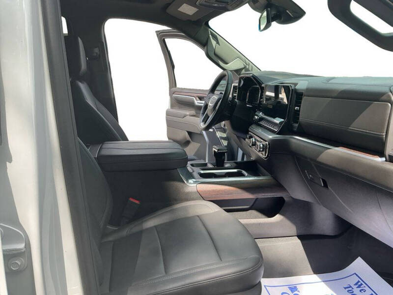 2025 GMC Sierra 1500