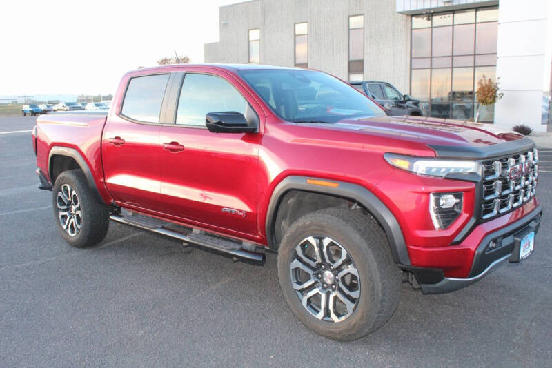 2023 GMC Canyon AT4