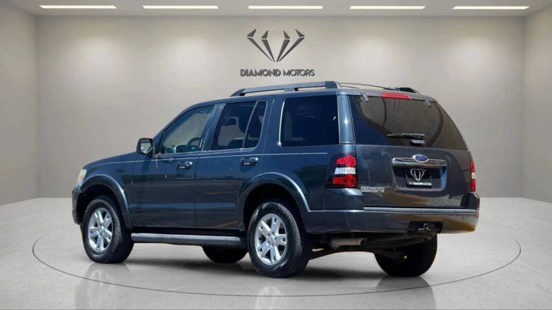 2010 Ford Explorer XLT