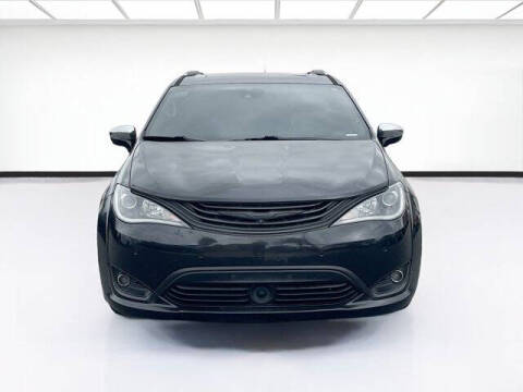 2018 Chrysler Pacifica Hybrid Limited