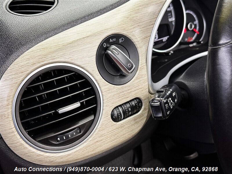 2018 Volkswagen Beetle Convertible 2.0T Coast