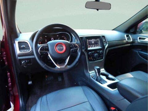 2018 Jeep Grand Cherokee Laredo