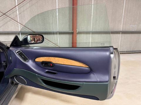 2000 Aston Martin DB7 Vantage