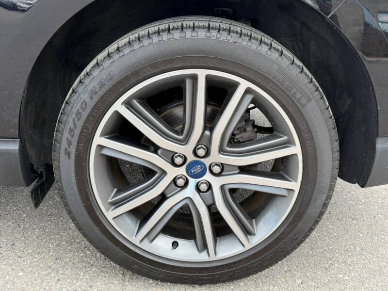 2019 Ford Edge Titanium