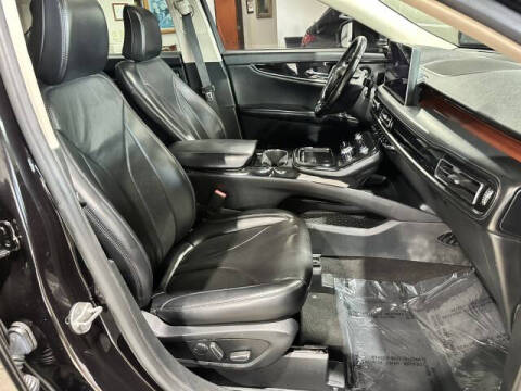 2021 Lincoln Nautilus Reserve