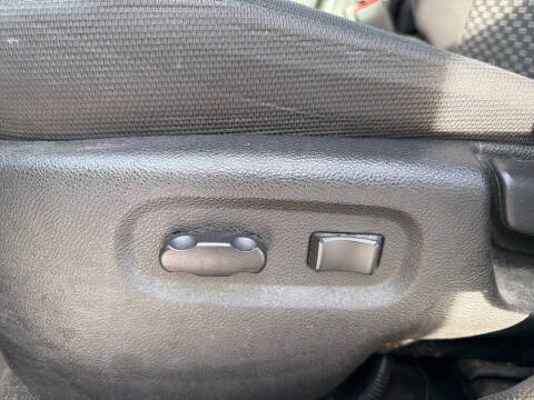 2011 Chevrolet HHR LT