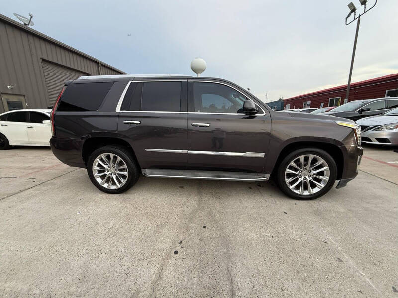 2015 Cadillac Escalade Luxury