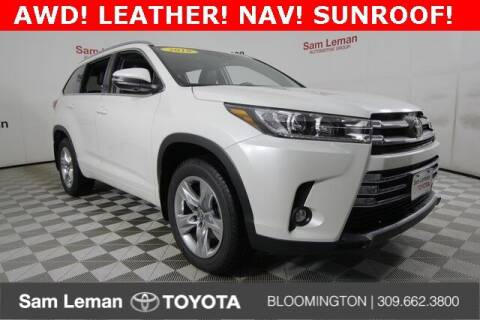 2019 Toyota Highlander for sale at Sam Leman Toyota Bloomington in Bloomington IL