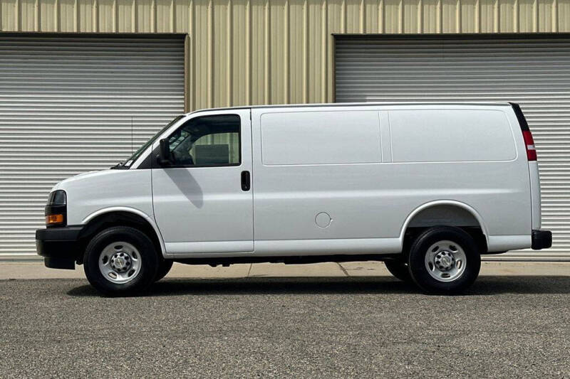 2026 Chevrolet Express 3500