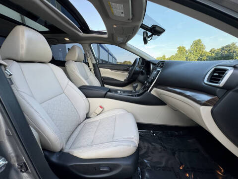 2016 Nissan Maxima Platinum