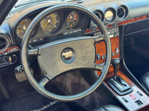 1984 Mercedes-Benz 380-Class 380 SL