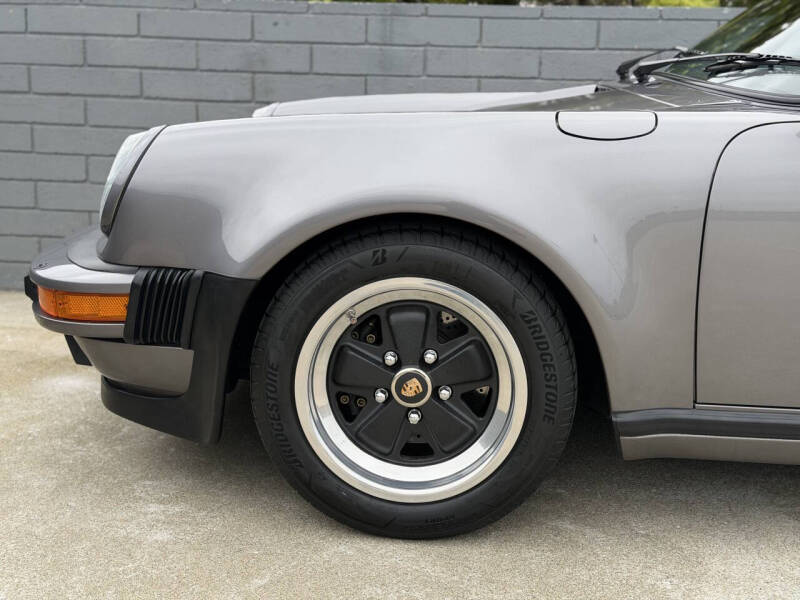 1985 Porsche 911 Carrera
