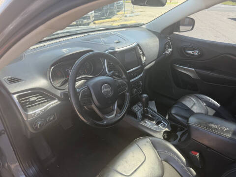 2020 Jeep Cherokee Latitude Plus