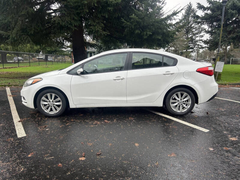 2014 Kia Forte LX's photo
