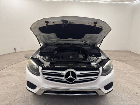 2017 Mercedes-Benz GLC GLC 300