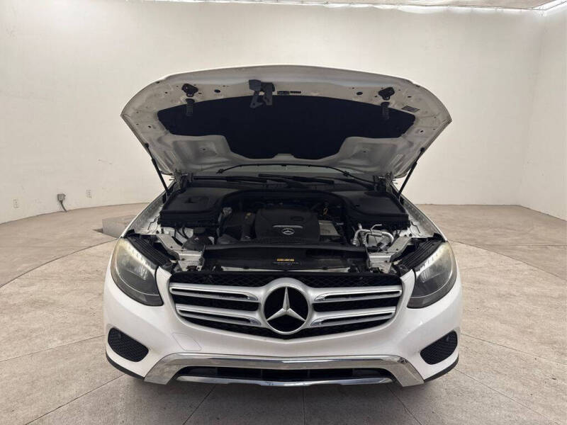 2017 Mercedes-Benz GLC GLC 300