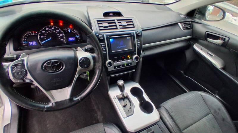 2013 Toyota Camry SE