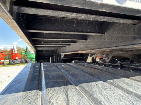 2024 Neville Built 43' Lowboy