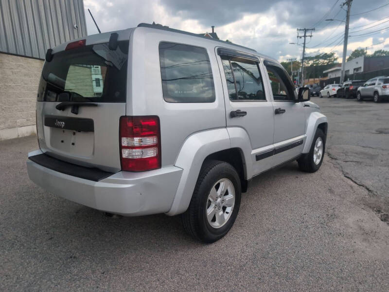2010 Jeep Liberty Sport