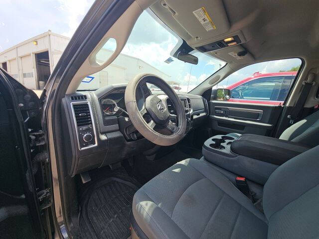2017 RAM 1500 SLT