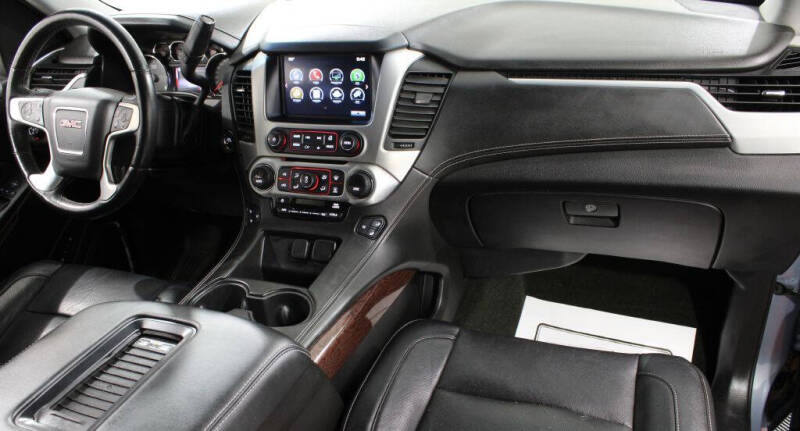 2016 GMC Yukon SLT