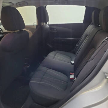 2015 Chevrolet Sonic LT Auto