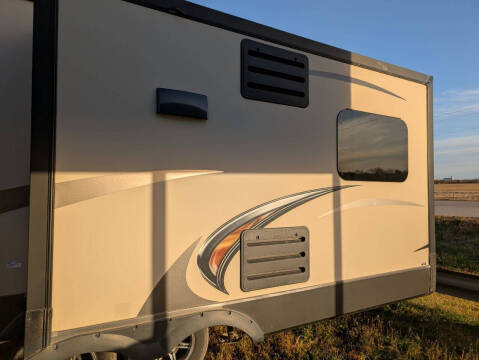 2020 Rockwood 8329SS