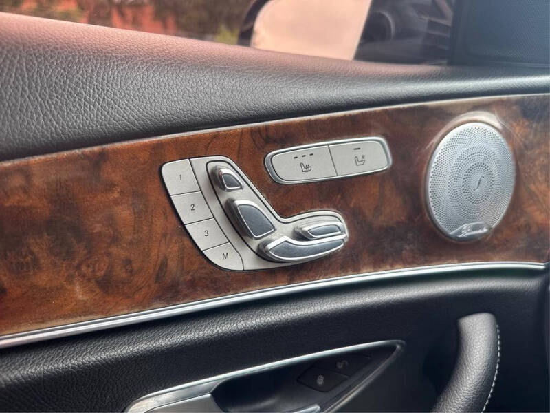 2018 Mercedes-Benz E-Class E 300