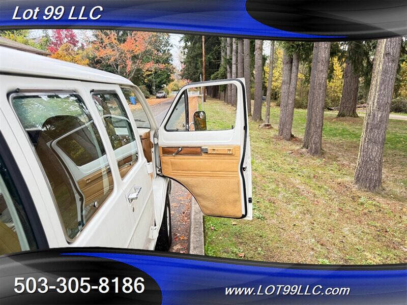 1985 Dodge Ram Van B250