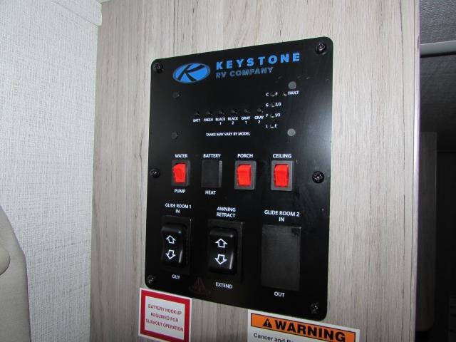 2025 KEYSTONE P 284QB