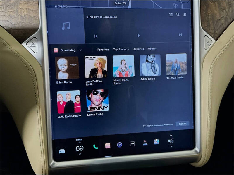 2016 Tesla Model S 75D