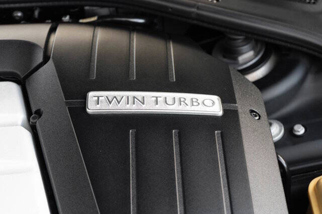 2016 Bentley Continental 38