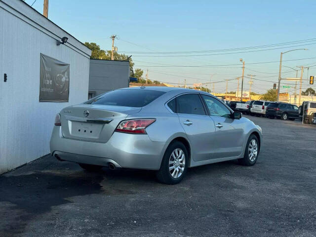 2015 Nissan Altima for sale at Autolink in Kansas City, KS