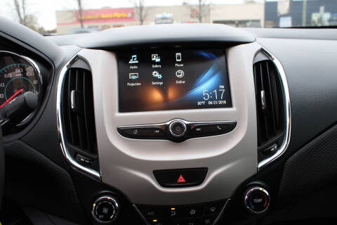 2018 Chevrolet Cruze LS Manual