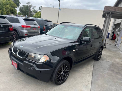 2004 BMW X3 3.0i