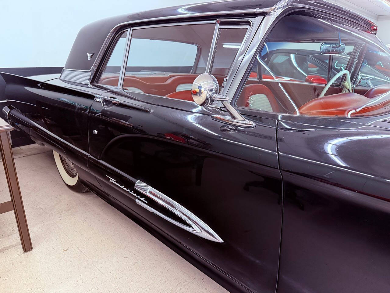 1959 Ford Thunderbird 25