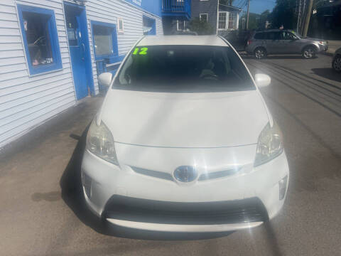 2012 Toyota Prius Two