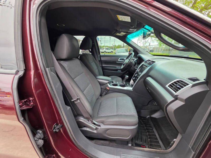 2011 Ford Explorer XLT