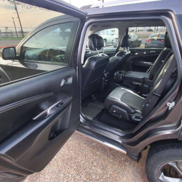 2017 Dodge Journey Crossroad
