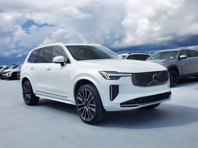 2026 Volvo XC90 B6 Plus 6P