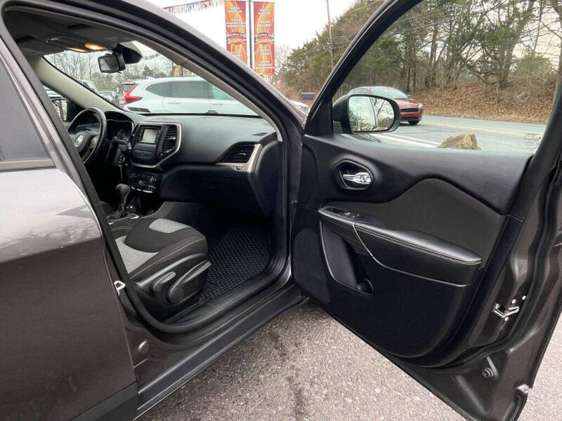 2016 Jeep Cherokee Sport Altitude