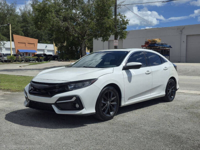 2020 Honda Civic Hatchback EX's photo