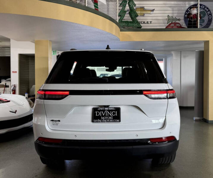 2023 Jeep Grand Cherokee Altitude