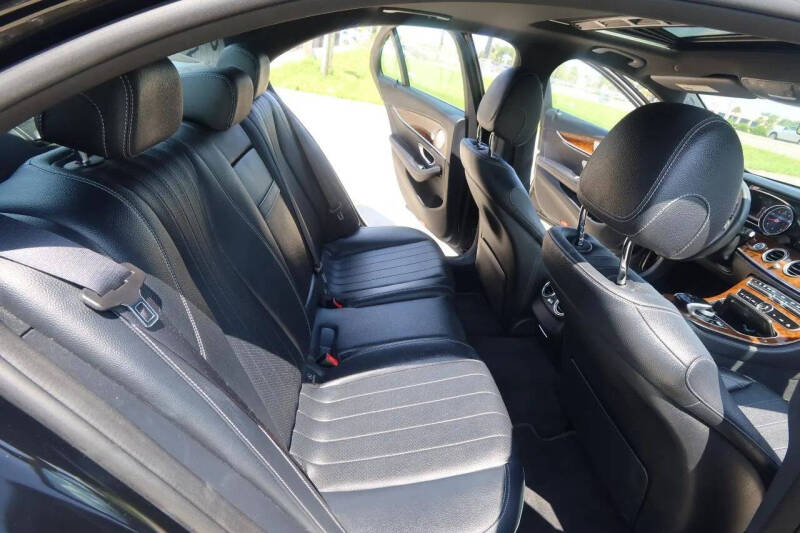 2019 Mercedes-Benz E-Class E 300