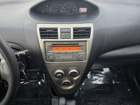 2012 Toyota Yaris Fleet